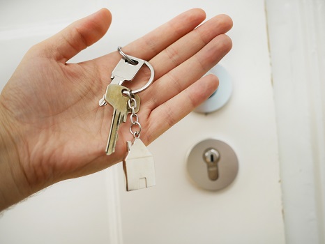 Ce trebuie să știi când cumperi un apartament? Criterii după care să te ghidezi și sfaturi utile
